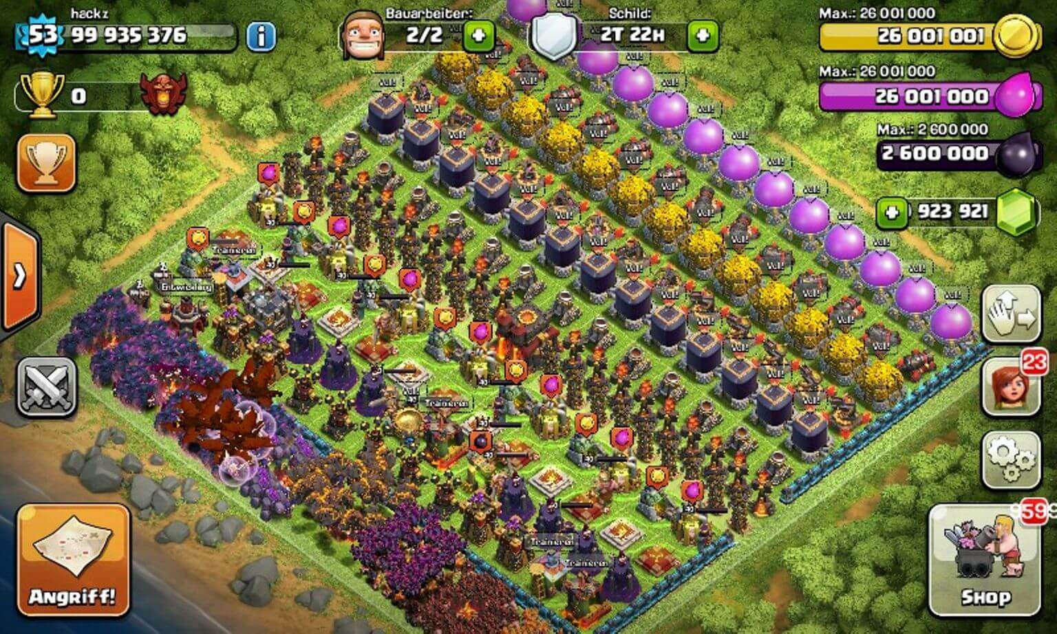 Clash of clans в россии 2024. 1 Версия клеш оф кланс. Clash of Clans первая версия. Самая первая версия игры клэш оф кланс. Игра в стиле Clash of Clans про зомби.